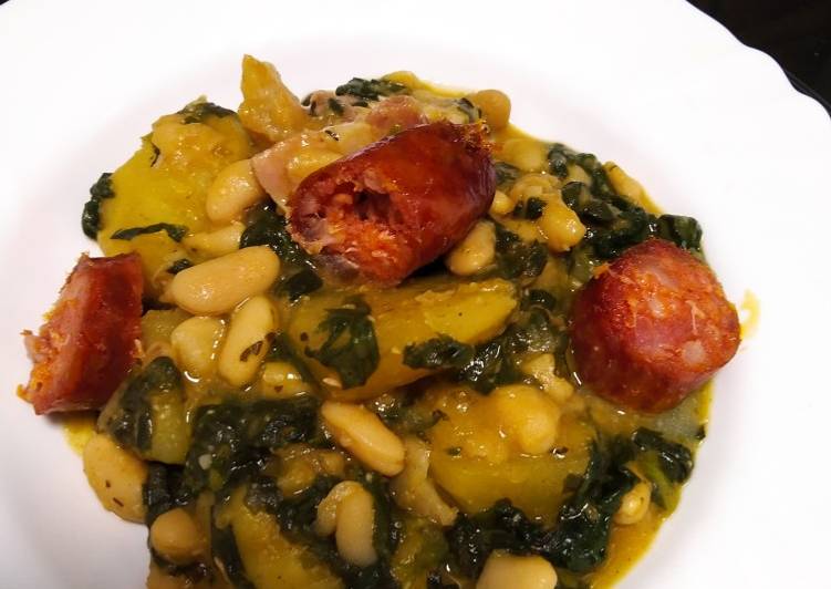 Fabada con espinacas y chorizo