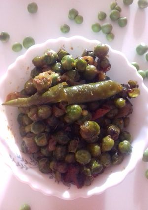 A picture of Green peas chatpata.