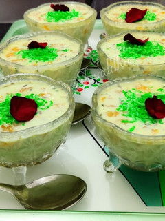 પાન ઓરેન્જ રબડી(Paan orange rabdi recipe in gujarati) રેસીપી મુખ્ય ફોટો