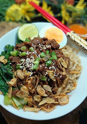 Foto resep Noodle with Minced Pork (854)