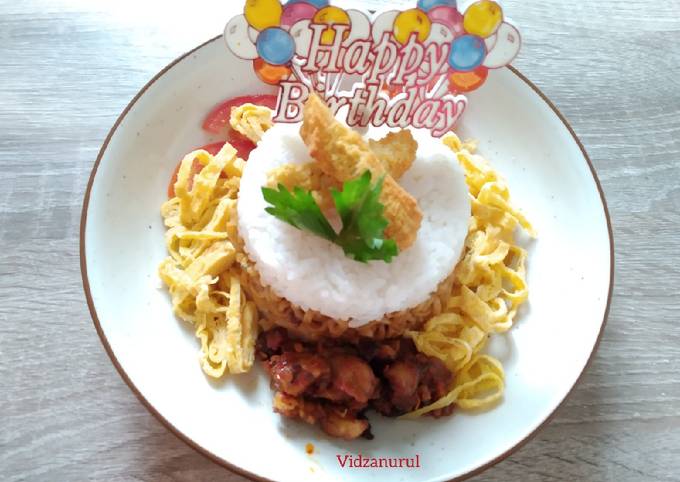 Standar Bagaimana cara bikin Birthday cake nasi mie  gurih