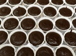 Foto resep Chocolate Cupcake (no egg, no mixer, moist)