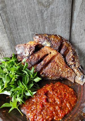 Foto resep Nila goreng sambal kemangi