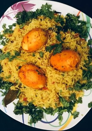 A picture of Egg Pulao.