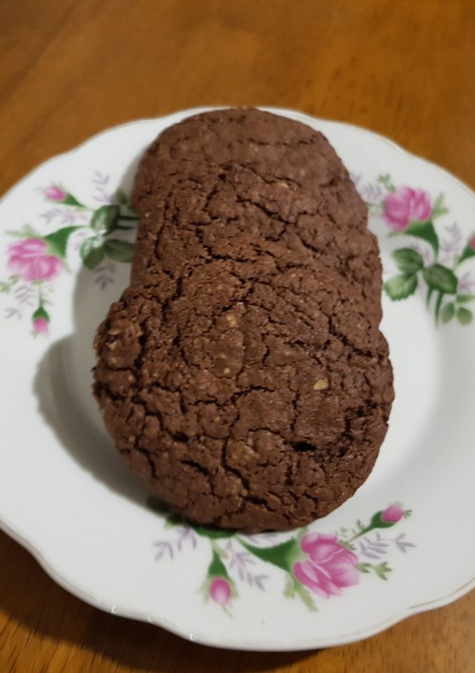 Una foto de Galletitas de chocolate con harina integral y avena