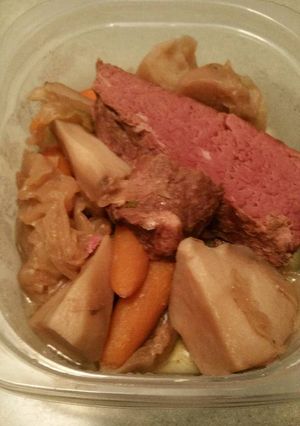 A picture of Corned Beef and Cabbage.