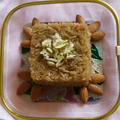 A picture of Jaggery rice/gur wala chawal.