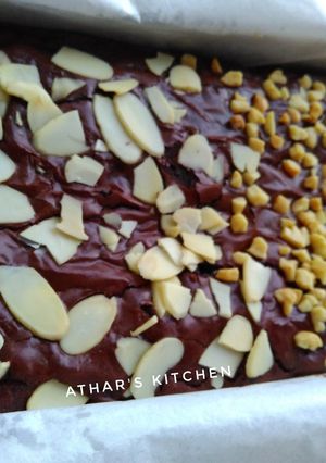 Foto resep Chewy Brownies Shiny Crust