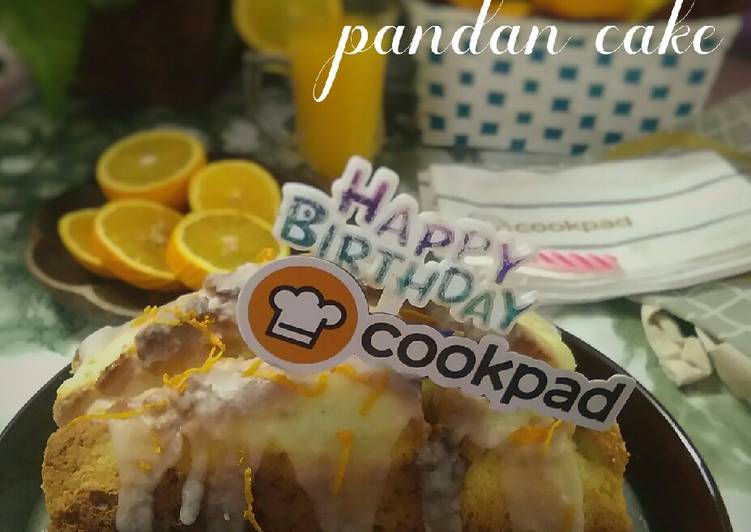 Lemon sour cream Pandan cake