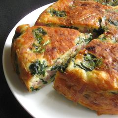 A picture of Rice Cooker Spinach & Ham Frittata.