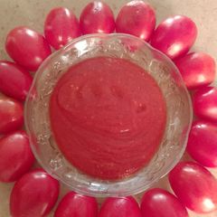 A picture of Homemade Tomato Chilli Garlic Sauce.