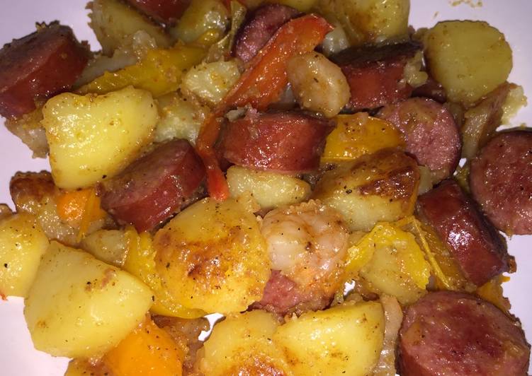 Recipe of Super Quick One Bowl Fiesta Sausage, Shrimp &amp; Potatoes