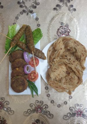 केले शामी कबाब (Kele shami kabab recipe in Hindi) रेसिपी मुख्य फोटो