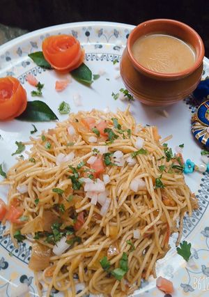 A picture of Schezwan veg noodles.