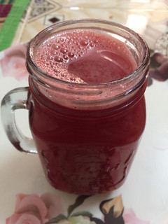 பீட்ரூட் ஜூஸ் (Beetroot juice recipe in tamil) செய்முறை முக்கிய புகைப்படம்