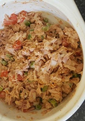 A picture of Tuna salad.