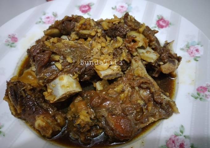 424.Iga Sapi Bumbu Kecap