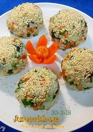 Foto resep Jumeokbap (nasi kepal ala korea)
