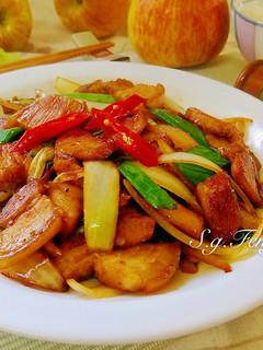 蒜苗回鍋肉 的食譜成品照片