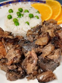Csirkemáj gombával egybesütve 🍄 recept fotója