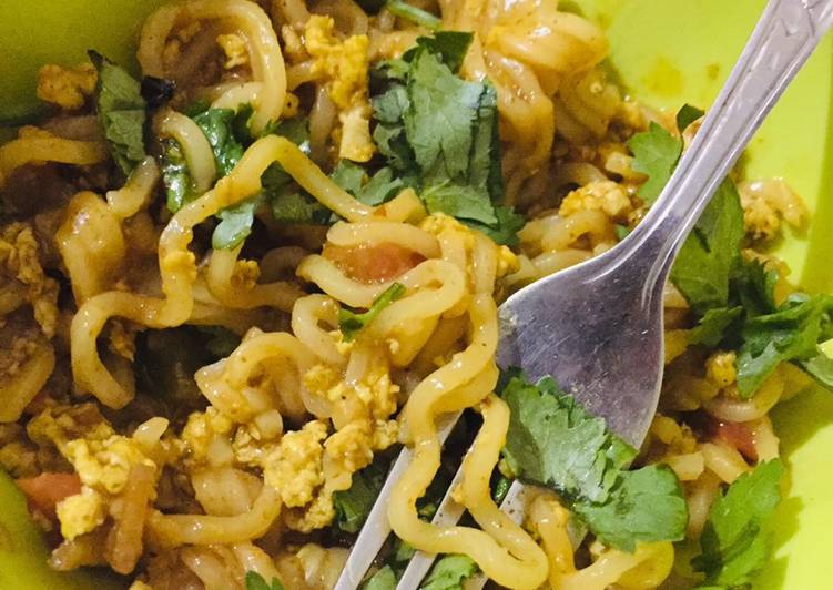 Step-by-Step Guide to Make Perfect Egg Maggi masala