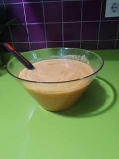 Una foto de Gazpacho andaluz (con pepino)