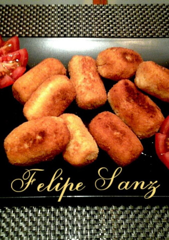 Una foto de Croquetas de pollo asado