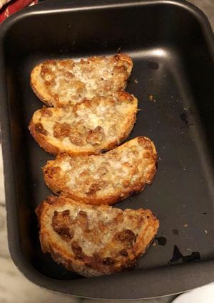 Foto di Crostoni salsiccia e stracchino