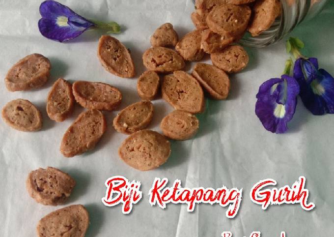 Biji Ketapang Gurih