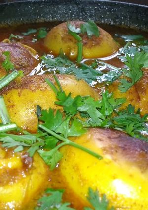 A picture of Egg masala curry.