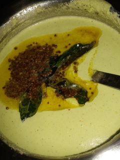 पिनट विथ कोकोनट चटनी (peanut with coconut chutney recipe in Hindi) रेसिपी मुख्य फोटो