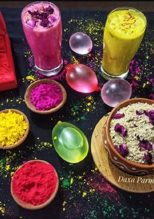 A picture of Thandai Masala Powder With Kesariya, Rose & Paan Flavours Thanda.