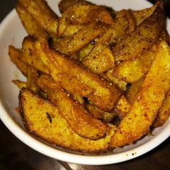 A picture of Potatoes Fingers Chips veggies.
