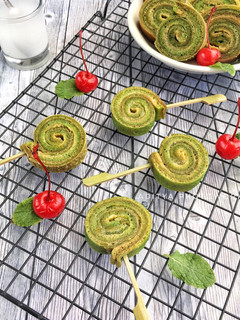 Foto resep Lapis Legit Roll Ekonomis 🍭