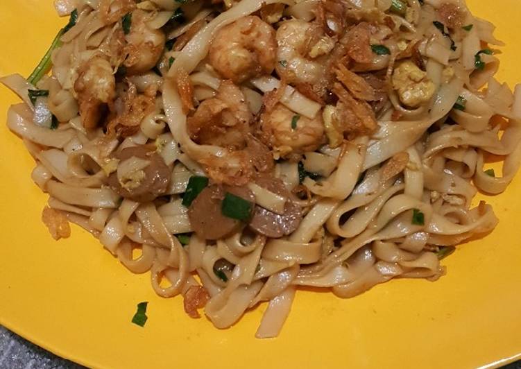 Kwetiaw seafood goreng