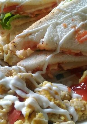 Foto resep Sandwitch scramble egg