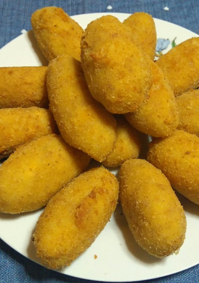 Una foto de Croquetas de pollo y jamón serrano (con thermomix)