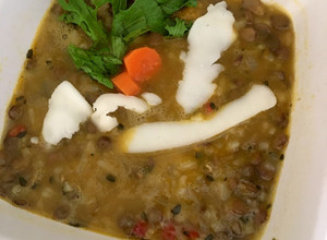 Una foto de Lentejas con arroz