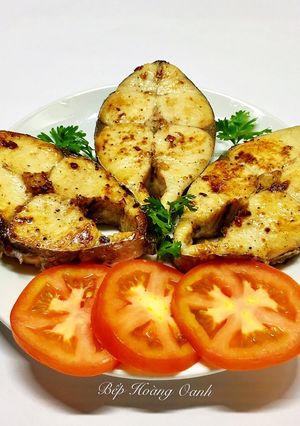 Hình của món Cá Thu Chiên Mặn.