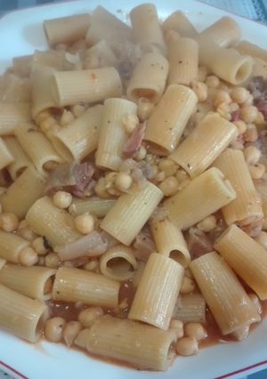 Foto principal de Rigatoni e ceci alla romana