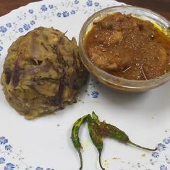 A picture of Mukimo n Chicken Curry#authors marathon.