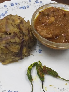 A picture of Mukimo n Chicken Curry#authors marathon.
