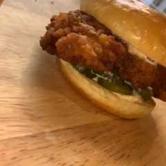 برجر على طريقتي 😋💖-レシピのメイン写真