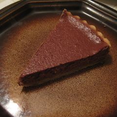 A picture of Chocolate Cheese Tart.