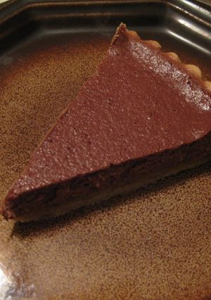A picture of Chocolate Cheese Tart.