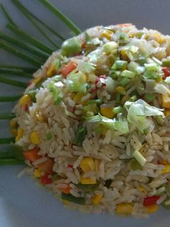 Una foto de Arroz con verduras