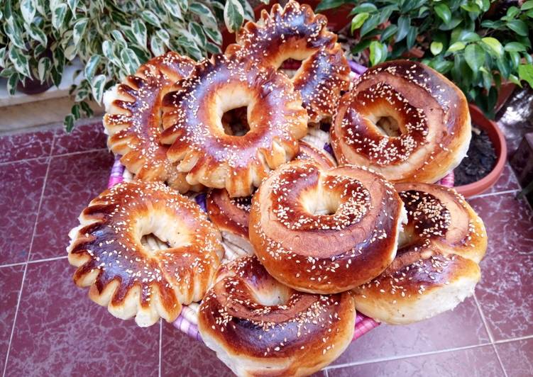 Recette Des Petits pain au lait parfumés de fenouil