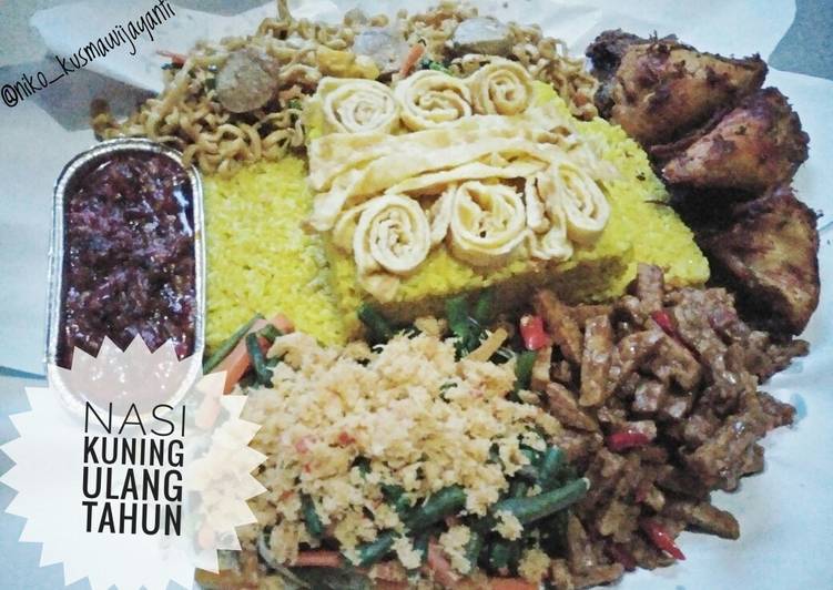 Nasi Kuning Simple Ulang Tahun 😉