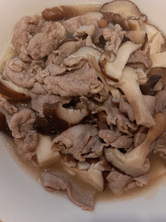 香菇炒梅花豬肉 的食譜成品照片