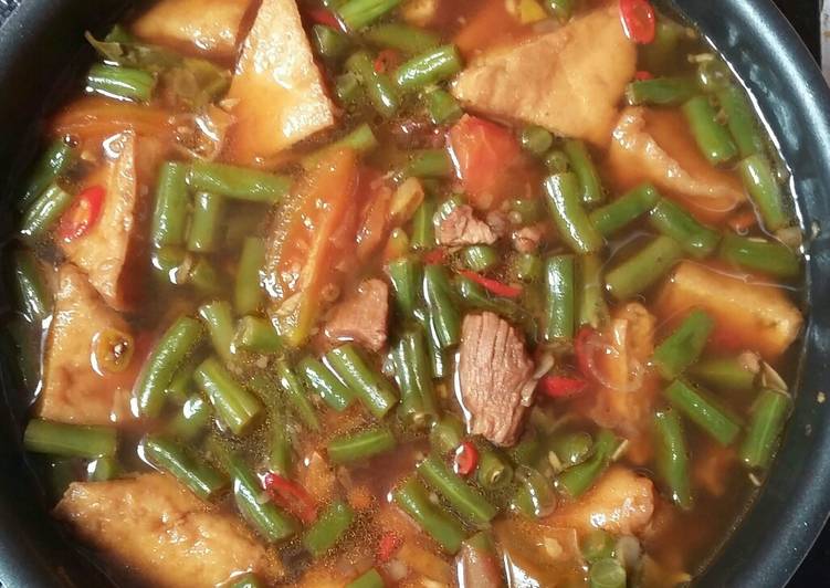 Asem-asem buncis daging tahu